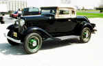 1932ford-roadstr.JPG (93290 bytes)